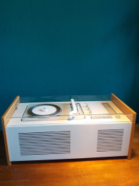 Rolands Braun SK4 "Scheewittchensarg" (Hi-Fi Musik­gerät, Verstärker, Endstufe)