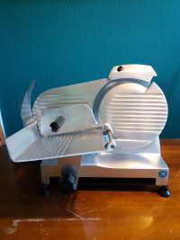 Schneidemaschine Küche (Gastromaschine)